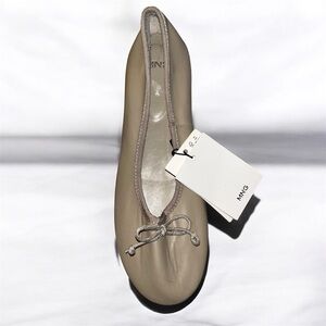 Mango Women's Beige Ballet Flats NWT US 7.5